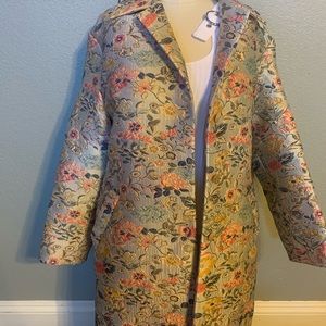 - Abstract floral Etro coat 🧥